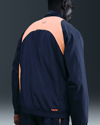 F.C. Barcelona Men's Nike Football Total 90 Football Tracksuit